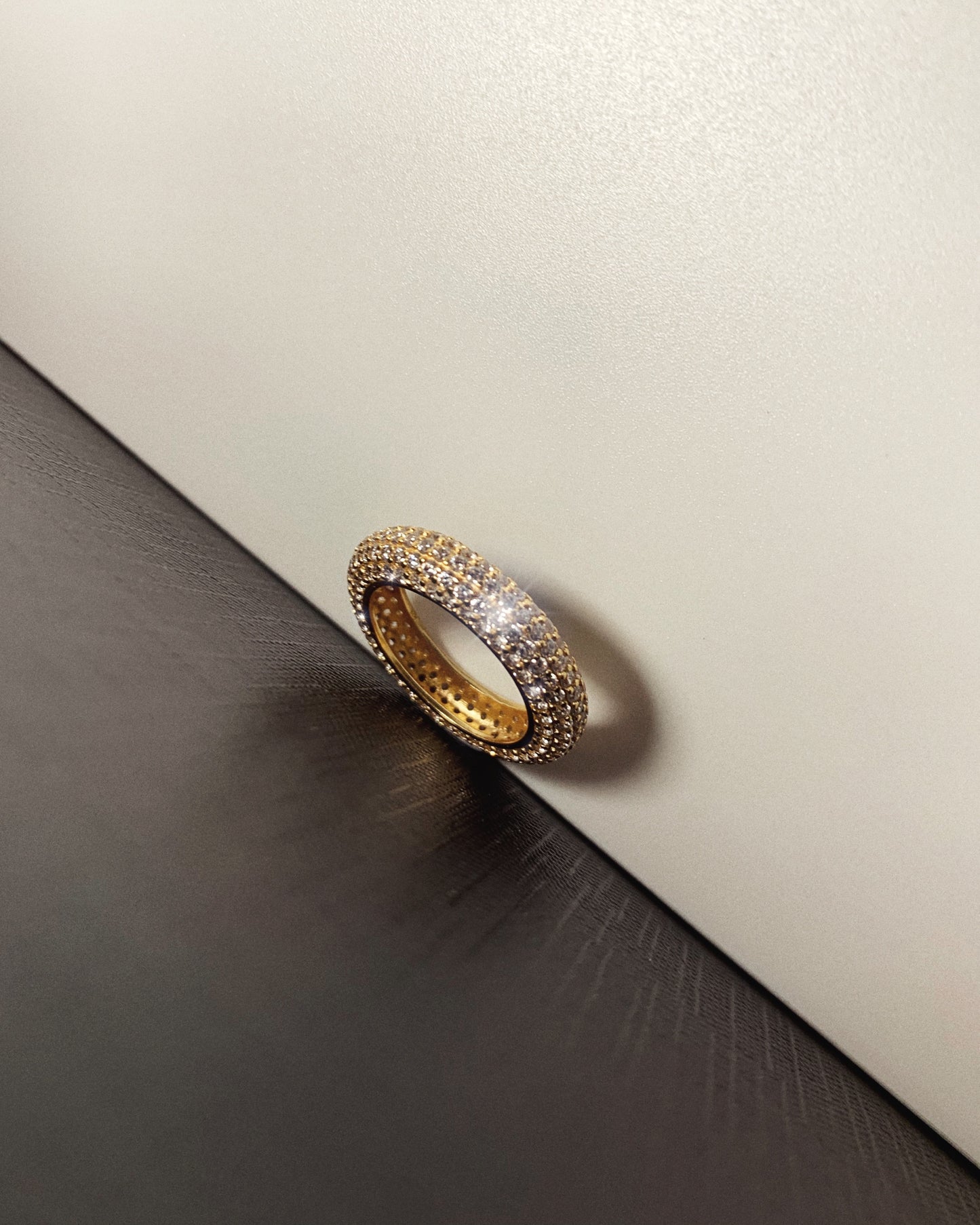 СРЕБЪРЕН ПРЪСТЕН "LUCIA"