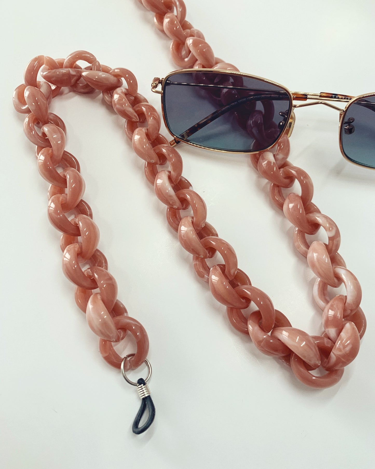 <transcy>BAHAMAS SUNGLASSES CHAINS</transcy>