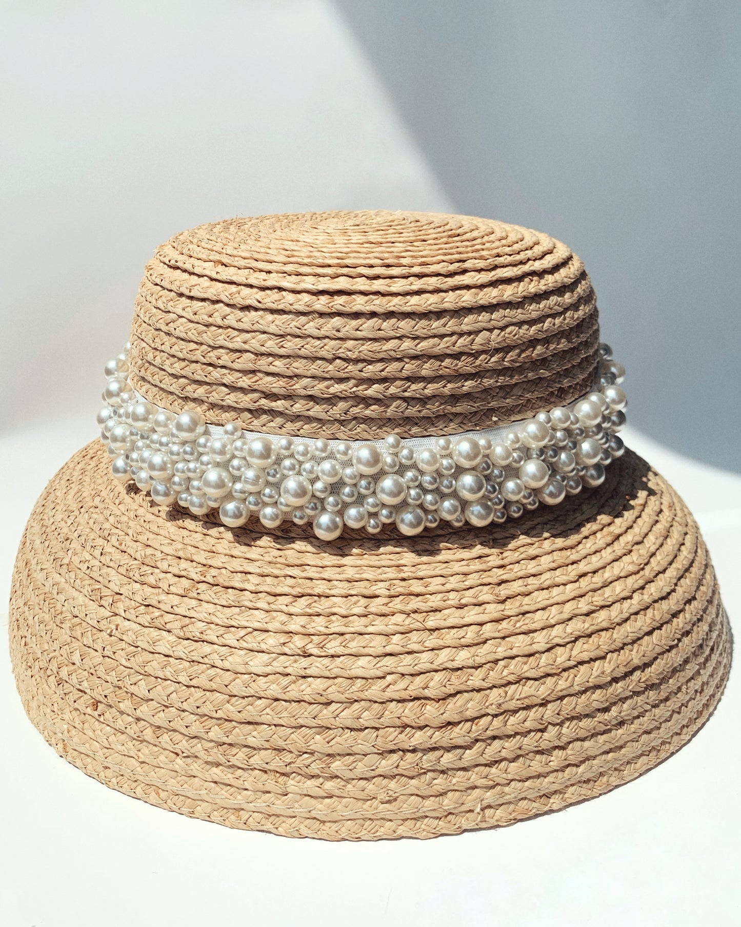 <transcy>BONDI HAT</transcy>