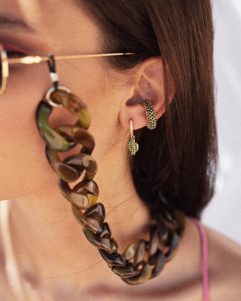 <transcy>BAMBOO SUNGLASSES CHAIN</transcy>