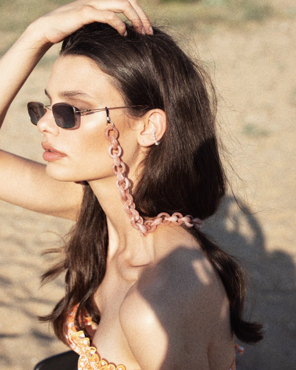 <transcy>BAHAMAS SUNGLASSES CHAINS</transcy>