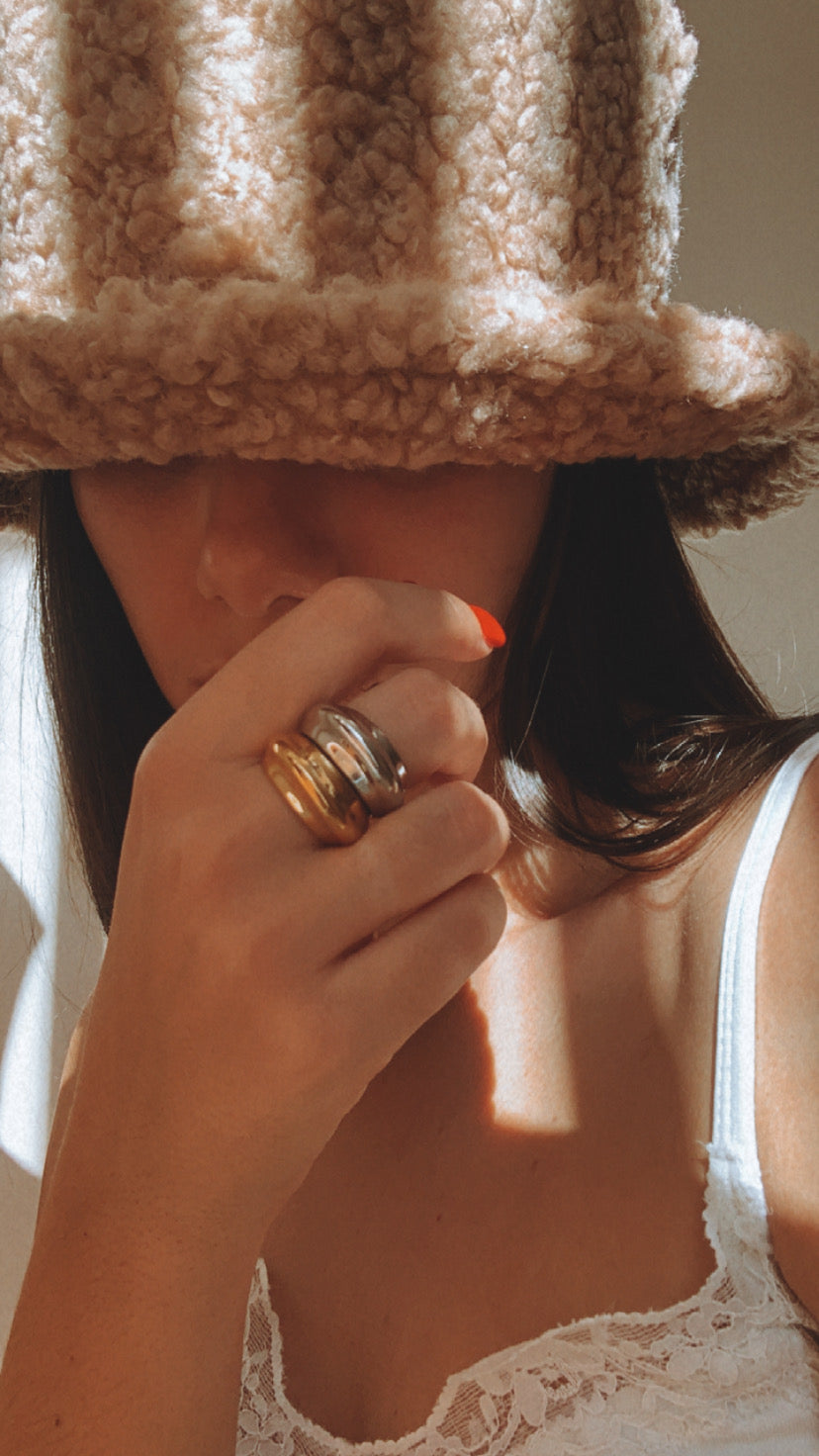 "CAPPUCCINO" BUCKET HAT