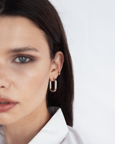 <transcy>EAR CUFF "LOZANA"</transcy>