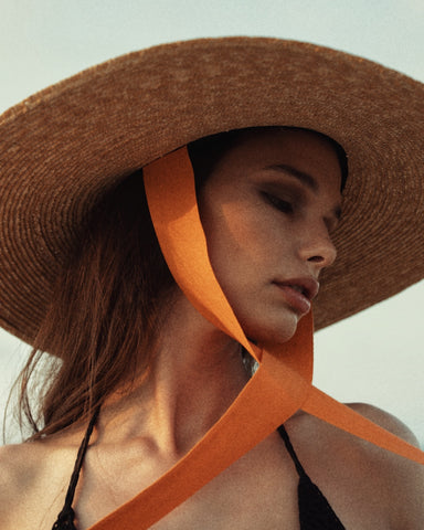 <transcy>FORMENTERA HAT</transcy>